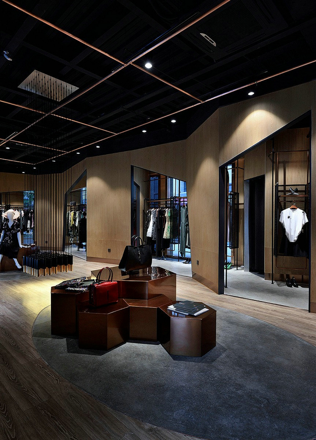 Anna Caselli買手集合店9